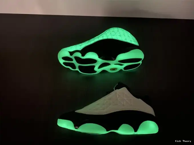 Kicked Out Shoe Store (2021) DM0803-300 Day Single's Low Retro 13 Air Jordan 0610